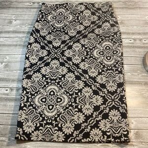 Charlotte Russe Black and White Ornate Pencil Skirt